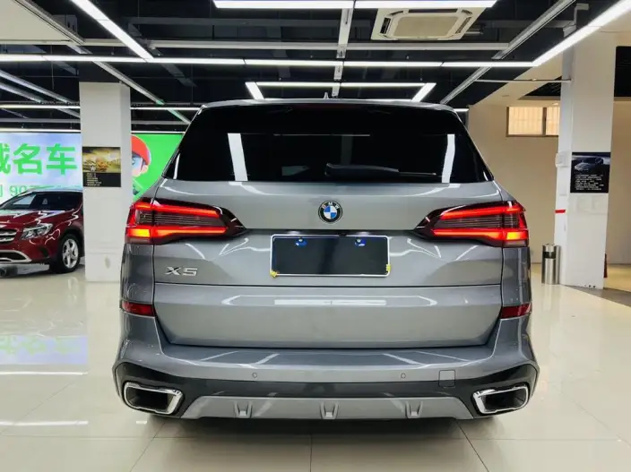 BMW X5 2022 Model xDrive 30Li Exclusive Model M Sports Set – фото 6
