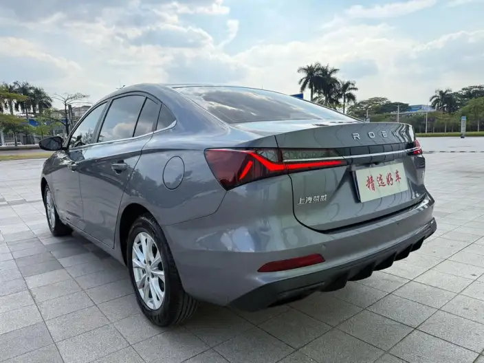 Roewe i5 2026 Model 1.5L CVT Deluxe Edition – фото 5