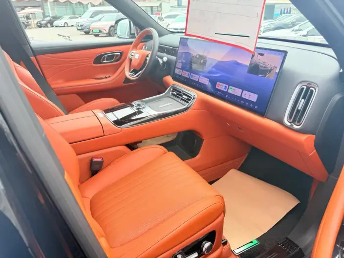 Geely M9 2025 Model 210km 4WD Pilot Edition – фото 7