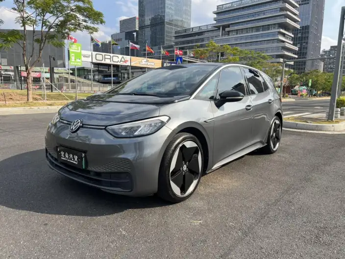 Volkswagen ID.3 2023 Model L Class Model Pure Smart Edition – фото 1