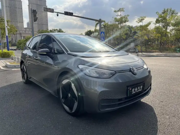 Volkswagen ID.3 2023 Model L Class Model Pure Smart Edition – фото 3