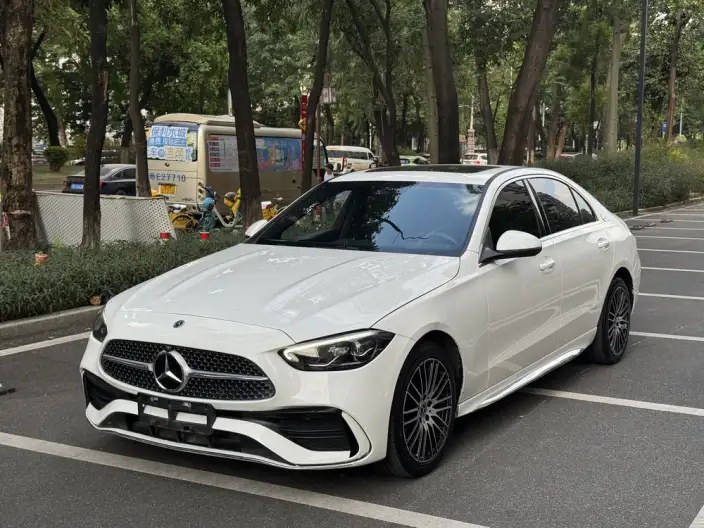 Mercedes-Benz C-Class 2023 Model Facelift C 200 L Sports Edition – фото 1