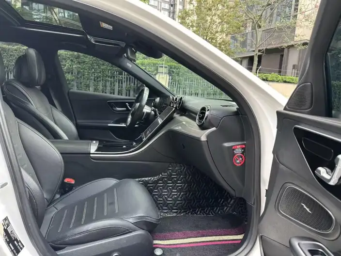 Mercedes-Benz C-Class 2023 Model Facelift C 200 L Sports Edition – фото 6