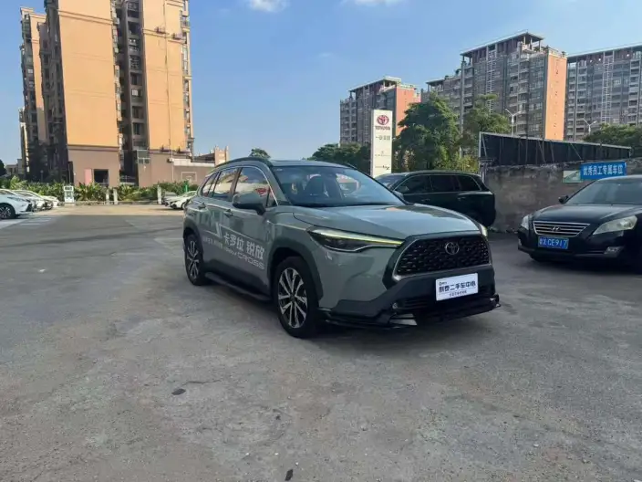Toyota Corolla Cross 2022 Model 2.0L Ultimate Edition – фото 3