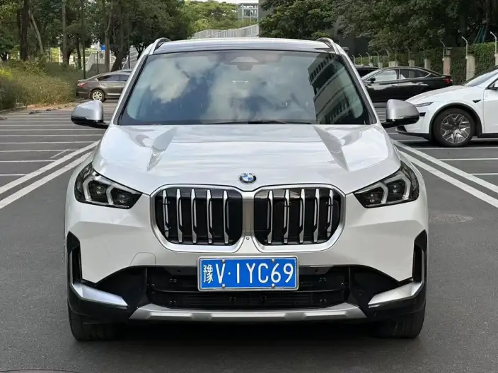 BMW X1 2023 Model sDrive25Li X Design Set – фото 2