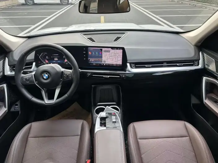 BMW X1 2023 Model sDrive25Li X Design Set – фото 6