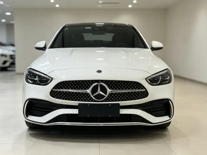 Mercedes-Benz C-Class 2023 Model C 260 L Sports Edition – фото 2