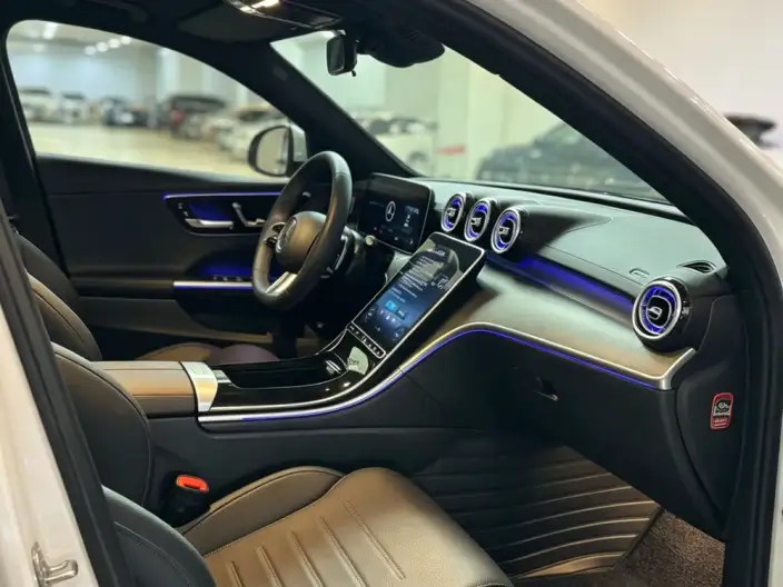 Mercedes-Benz C-Class 2023 Model C 260 L Sports Edition – фото 8
