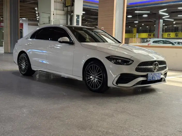 Mercedes-Benz C-Class 2023 Model C 260 L Sports Edition – фото 3