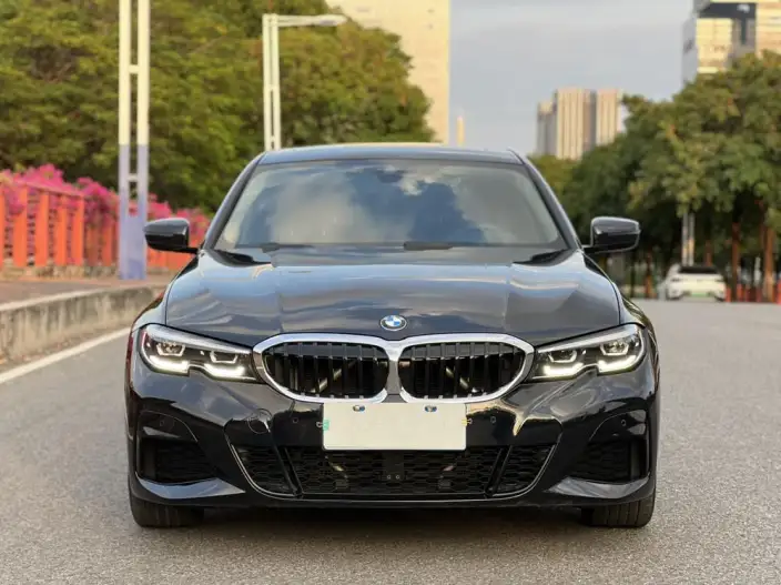 BMW 3 Series 2022 Model 325Li M Sports Set – фото 2