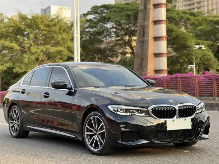BMW 3 Series 2022 Model 325Li M Sports Set – фото 3