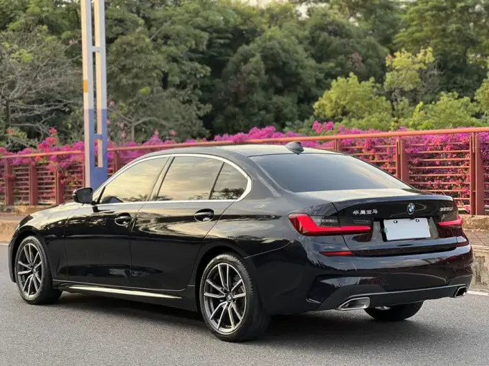 BMW 3 Series 2022 Model 325Li M Sports Set – фото 5