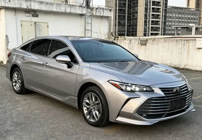 Toyota Avalon 2022 Model 2.5L Deluxe Edition – фото 3