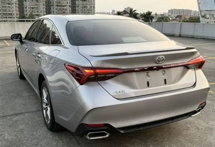 Toyota Avalon 2022 Model 2.5L Deluxe Edition – фото 4
