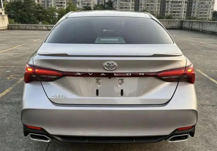 Toyota Avalon 2022 Model 2.5L Deluxe Edition – фото 5