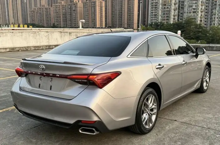 Toyota Avalon 2022 Model 2.5L Deluxe Edition – фото 6