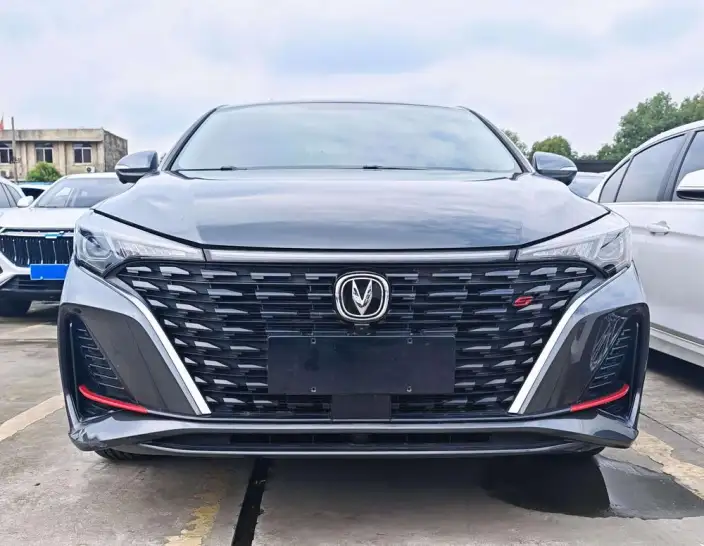 Changan Eado 2022 Model PLUS Blue whale NE 1.4T GDI DCT Noble Model