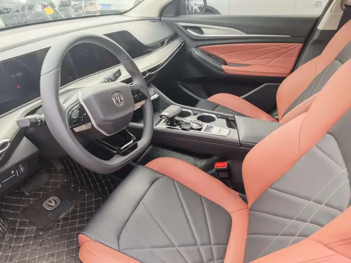 Changan Eado 2022 Model PLUS Blue whale NE 1.4T GDI DCT Noble Model – фото 8