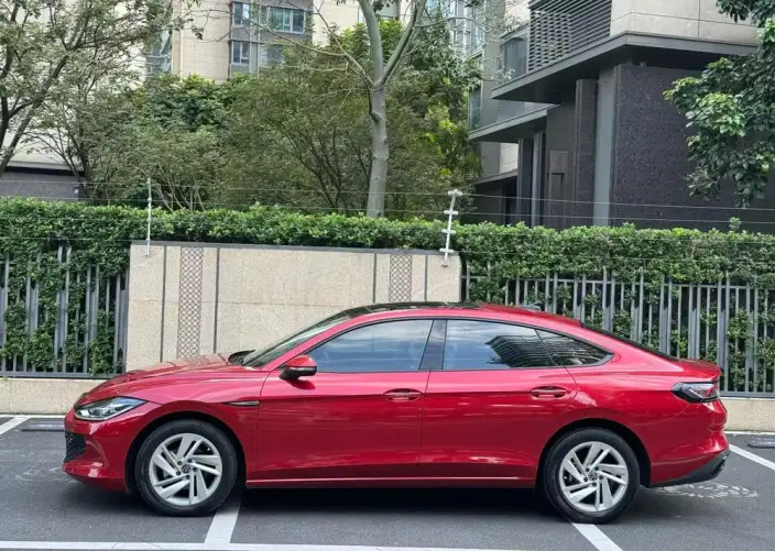 Volkswagen Lamando 2023 Model Volkswagen Lamando L 280TSI DSG Spicy version – фото 3