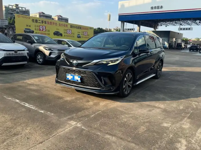 Granvia 2023 Model Intelligent Hybrid 2.5L Flagship VIP – фото 1
