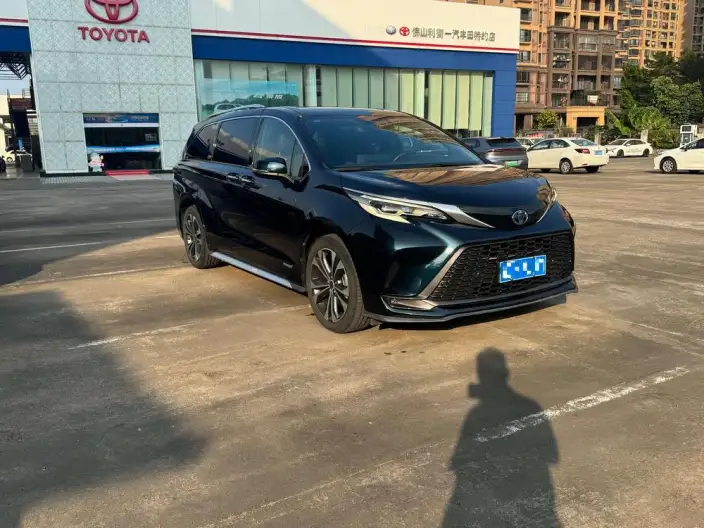 Granvia 2023 Model Intelligent Hybrid 2.5L Flagship VIP – фото 3