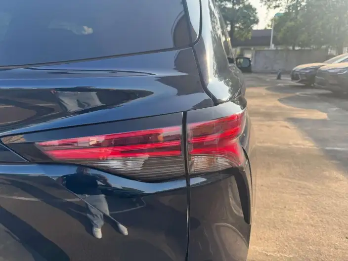 Granvia 2023 Model Intelligent Hybrid 2.5L Flagship VIP – фото 10