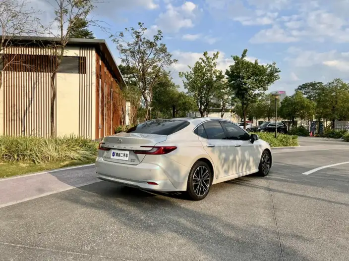 Toyota Camry 2024 Model Hybrid 2.0HG Premium Edition – фото 7