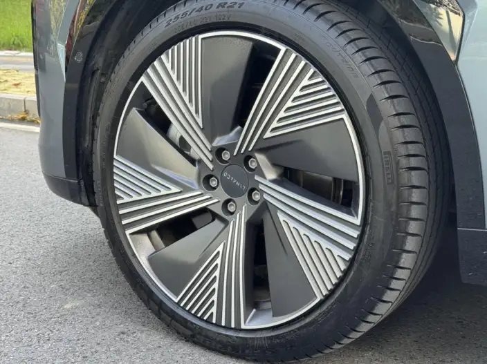 Lynk & Co 08 EM-P 2025 Model 245 Ultra-long Endurance Halo – фото 9