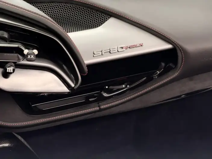 Ferrari SF90 2021 Model 3.9T V8 Spider – фото 7