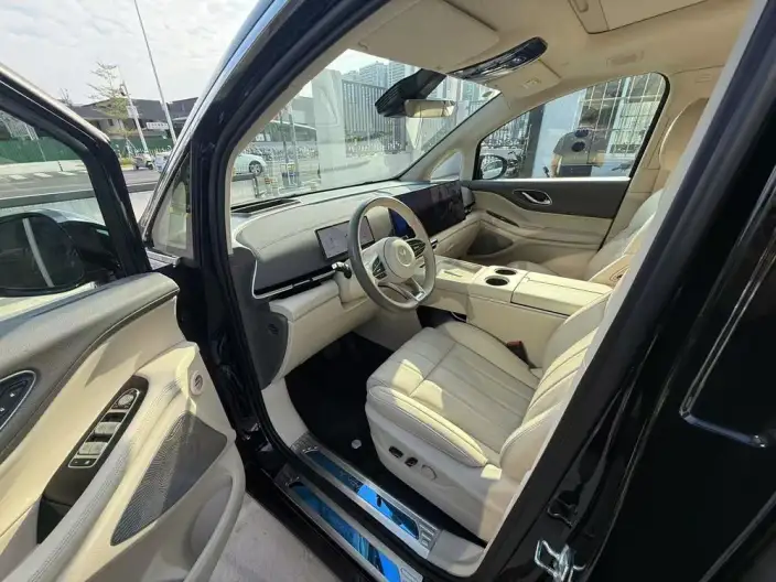 VOYAH Dreamer PHEV 2024 Model Ultra-long Endurance Superior Edition – фото 9