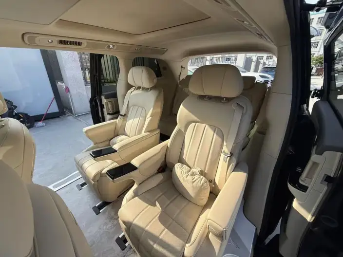 VOYAH Dreamer PHEV 2024 Model Ultra-long Endurance Superior Edition – фото 10