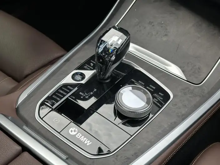 BMW X5 Imported 2022 Model xDrive40i Exclusive Model M Sports Set – фото 10