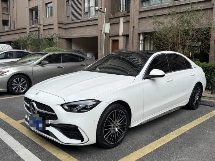 Mercedes-Benz C-Class 2023 Model Facelift II C 260 L Sports Edition – фото 1