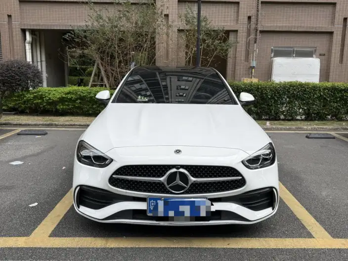 Mercedes-Benz C-Class 2023 Model Facelift II C 260 L Sports Edition – фото 2