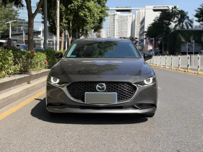 Mazda3 Axela 2021 Model 2.0L Automatic Zhi Ya Edition