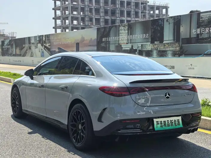 Mercedes-Benz EQE 2022 Model EQE 350 Pioneer Edition – фото 5