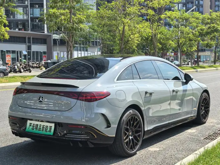 Mercedes-Benz EQE 2022 Model EQE 350 Pioneer Edition – фото 7