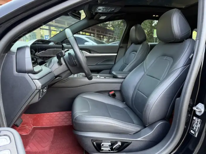 Lincoln Z 2022 Model i Cool Zun Shang Edition – фото 9