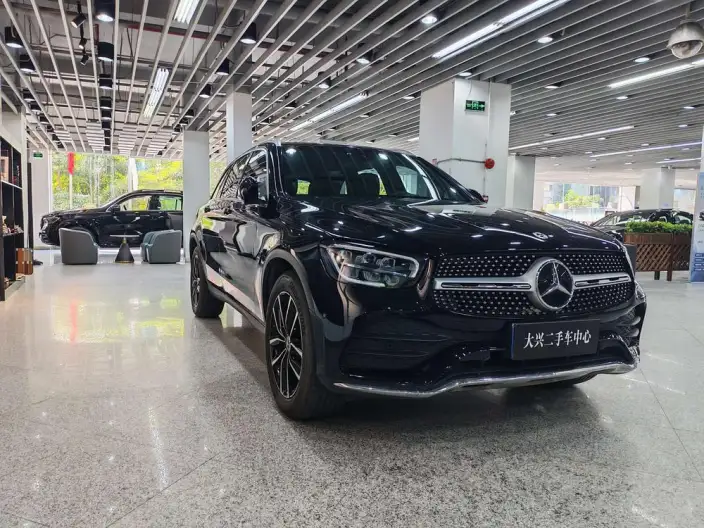 Mercedes-Benz GLC 2022 Model GLC 260 L 4MATIC Luxury Model – фото 3