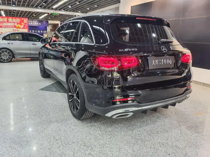 Mercedes-Benz GLC 2022 Model GLC 260 L 4MATIC Luxury Model – фото 5