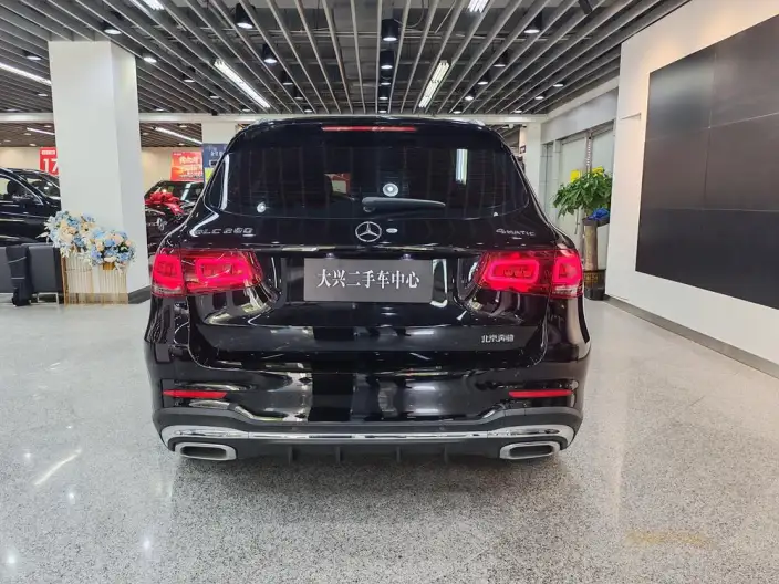 Mercedes-Benz GLC 2022 Model GLC 260 L 4MATIC Luxury Model – фото 6