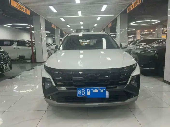 Hyundai Tucson 2025 Model Hyundai Tucson L 1.5T LUX Premium Edition – фото 2