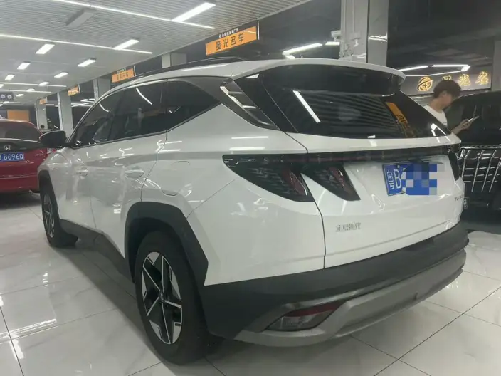Hyundai Tucson 2025 Model Hyundai Tucson L 1.5T LUX Premium Edition – фото 4