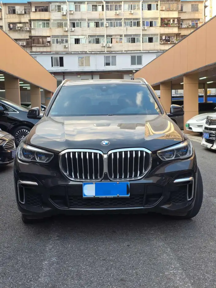 BMW X5 2022 Model Facelift xDrive 40Li M Sports Set – фото 2