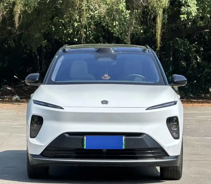 NIO ES8 2023 Model 100kWh Signature Edition – фото 2