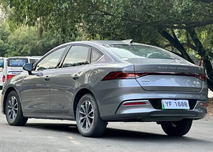 BYD Qin PLUS DM 2024 Model Honor Edition DM-i 55KM Leading Model – фото 4