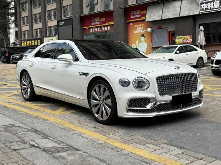 Continental Flying Spur 2022 Model 4.0T V8 Standard Edition – фото 3