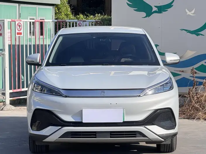 BYD Yuan PLUS 2022 Model 430KM Luxury Model – фото 2