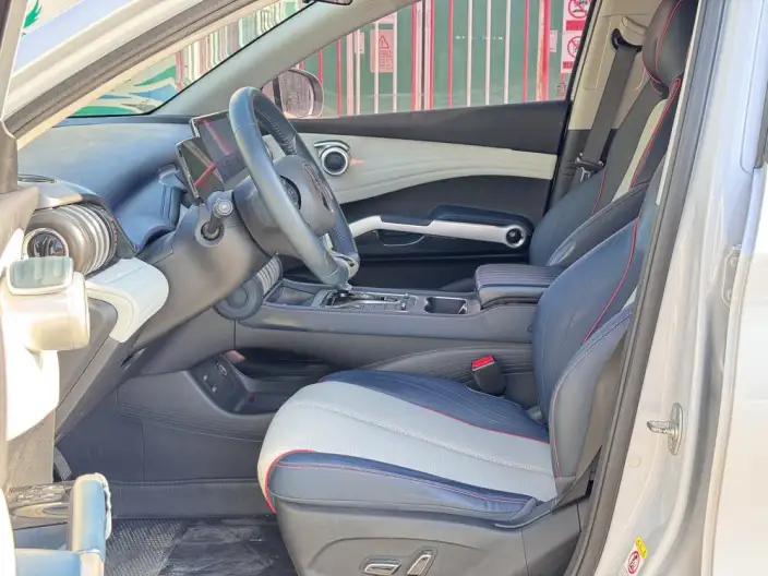 BYD Yuan PLUS 2022 Model 430KM Luxury Model – фото 7
