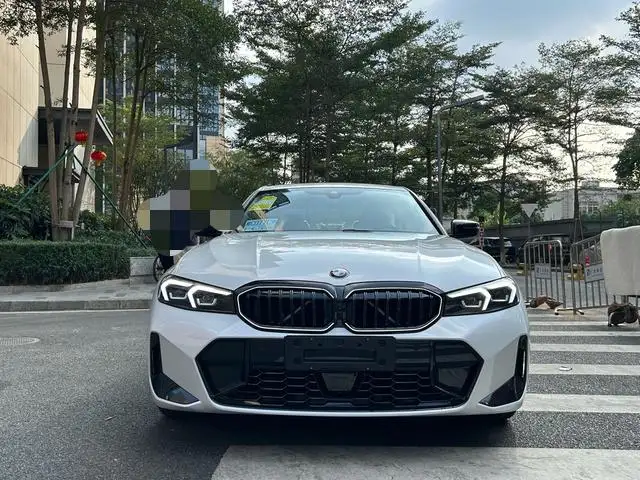 BMW 3 Series 2026 Model 330Li M Sports Night Set – фото 2